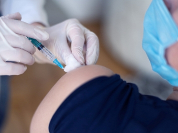 Khai thác công nghệ mRNA phát triển vaccine phòng bệnh zona